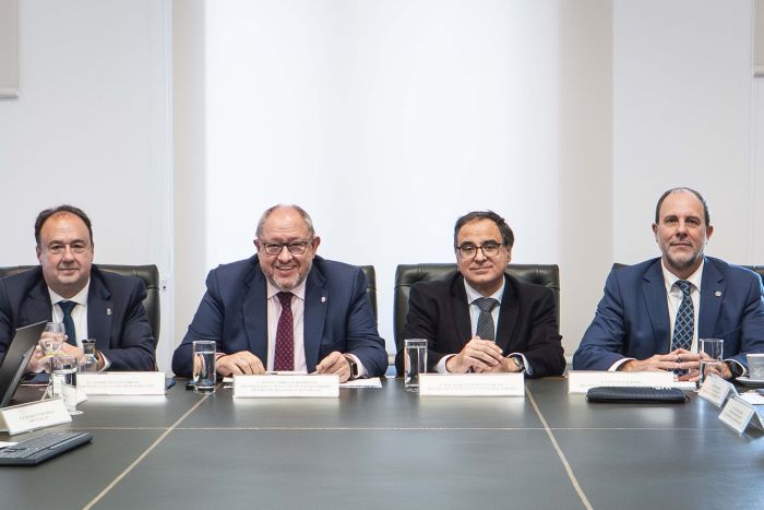 Cuatro de los cinco rectores del Campus de Excelencia Internacional Agroalimentario Andaluz ceiA3: de izquierda a derecha, Casimiro Mantell Serrano; el rector de Córdoba y presidente del ceiA3, Manuel Torralbo Rodríguez; el rector de la Universidad de Almería, José Joaquín Céspedes Lorente, y el rector de la Universidad de Jaén, Nicolás Ruiz Reyes.