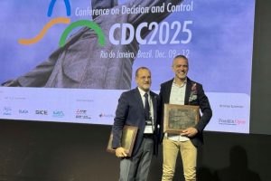 1 DICIEMBRE 18 2025 PREMIO IEEE