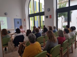 Charla de enfermera EFyC con la comunidad (1)