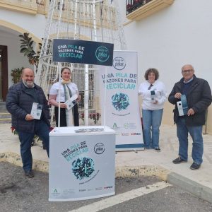 Dalías impulsa la campaña “Una pila de razones para reciclar”