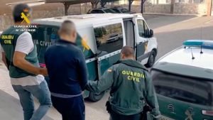 Guardia Civil op_nitrobur_fitosanitarios_burgos_editada FOTO 3