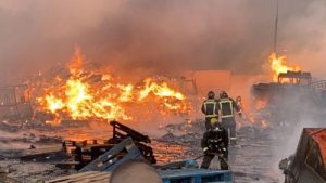 INCENDIO PLANTA RECICLAJE 3