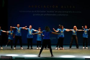 PREVIA IX GALA PERSONAS CON DISCAPACIDAD Actuación en la Gala del año pasado