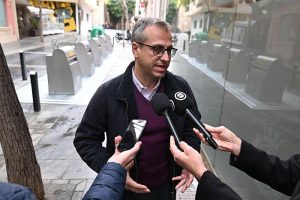 ANTONIO URDIALES