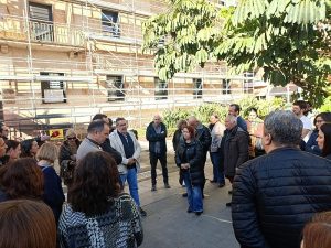 UGT y CCOO SE CONCENTRAN PARA TRASLADAR SU APOYO A LAS FAMILIAS DE LAS VÍCTIMAS DE ADAMUZ