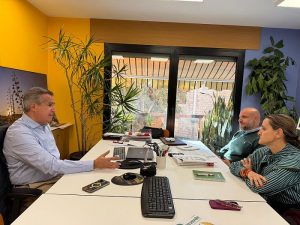 VOX anima a los agricultores y ganaderos a sumarse a las protestas