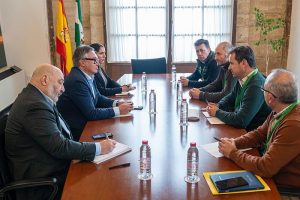 VOX se reúne con COAG en el Parlamento