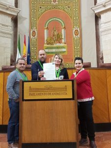 El manipulado hortofrutícola almeriense llega al Parlamento andaluz