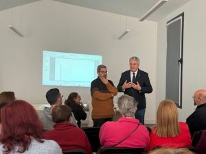 Salud inicia su implantación en Paterna del Río  (1)