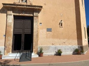 Santuario de Nuestra Señora de la Consolación de Tices, en Ohanes Entrada Santuario
