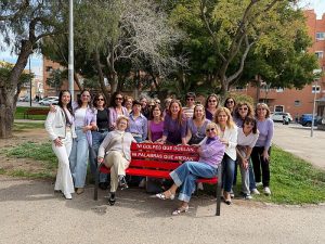 Actividad en centro de la mujer de los molinos (1)