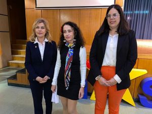 Paola Laynez, gemma y Almudena Morales (3)