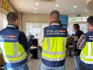 Policia Nacional CHARLAS CONTRA LA TRATA - EL EJIDO PIX