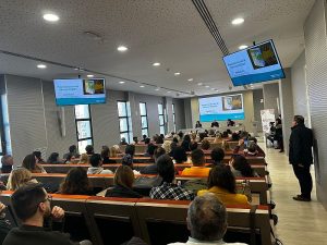 presentación del Informe FOESSA en la Universidad de Almería SALÓN FACULTAD (1)
