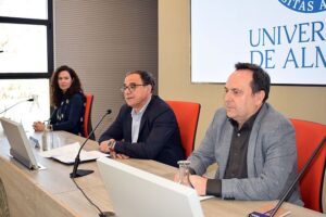 1 ABRIL 14 2026 UAL INFORME EMPLEABILIDAD FORMACIÓN DUAL