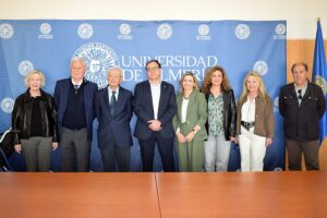 1 ABRIL 28 2026 PRESENTACIÓN SENIOR UAL