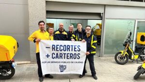 Carteros protestan Unidad de reparto 2 Almería