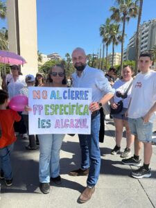Juan José Bosquet, candidato número 3 de VOX por Almería al Parlamento de Andalucía, en la movilización del Movimiento de Familias Andaluzasss