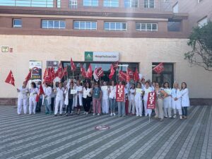 CCOO UGT Concentración sanidad Almería2