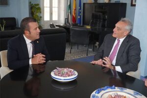 Carboneras Visita Embajador Italia