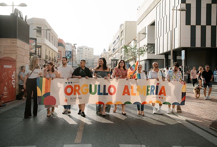 ALMERIA MARCHA LGTBI 13