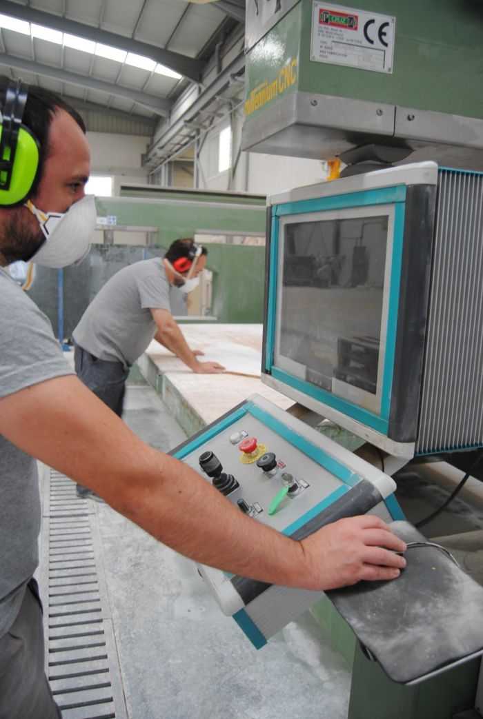 CNC Escuela Marmol