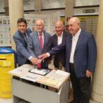 Correos ha acogido en Sevilla la presentación de un sello personalizado y un matasellos dedicados a Aníbal González