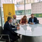 Los ingresos públicos locales de la provincia de Granada ya pueden abonarse en toda la red de Correos