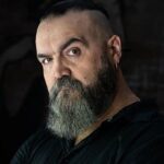 El filósofo televisivo David Pastor Vico protagoniza en Almería una llamada a ‘humanizar la deshumanización’