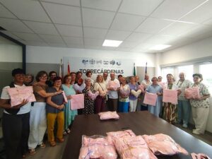 Las Chicas Vitamina de Pulpí en el Hospital Torrecárdenas