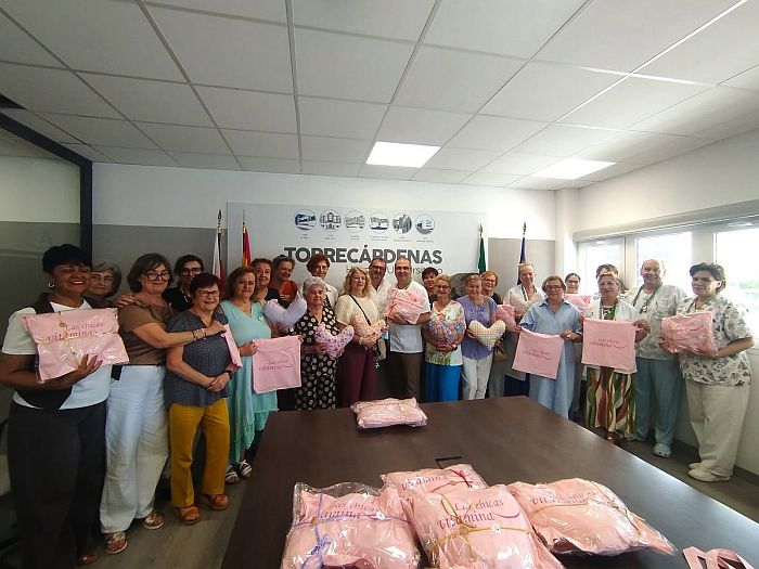 Las Chicas Vitamina de Pulpí en el Hospital Torrecárdenas