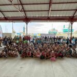 Más de 300 niños y niñas disfrutan del baloncesto en El Tinglado, en una nueva colaboración del Ayuntamiento y el Puerto