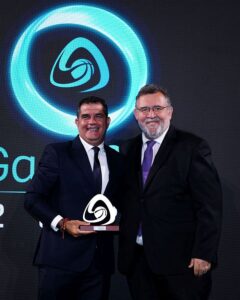Raúl Fernández premiado en la Gala FAB 2026