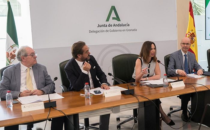 Reunión transporte público