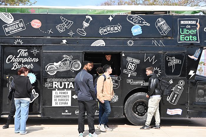 ‘The Champions Burger’ vuelve a Almería 1