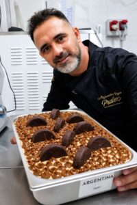 Alejandro Reyes y el helado para comerse a Argentina (2)