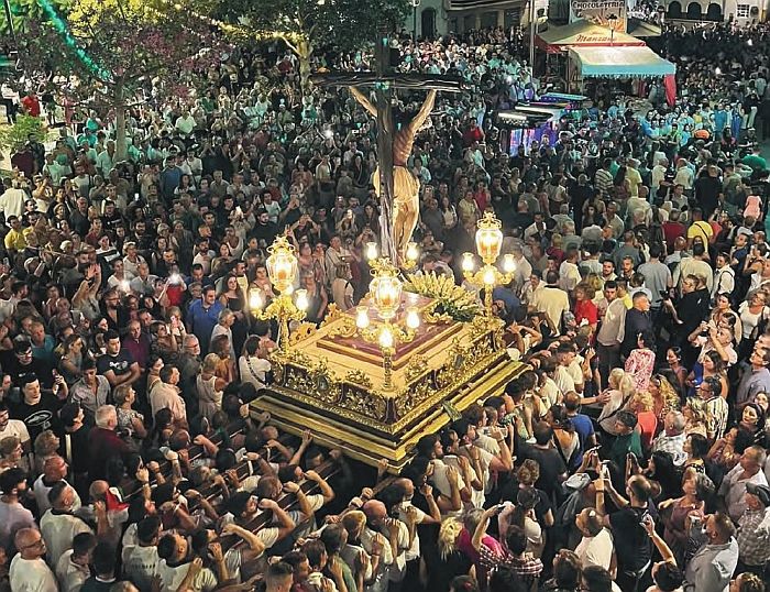Dalías aprueba días fiestas locales para 2027 procesion Cristo de la Luz