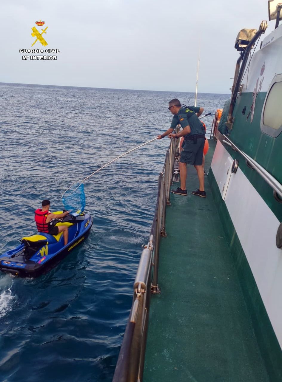 La Guardia Civil continua con la Campaña de Vigilancia de embarcaciones  1