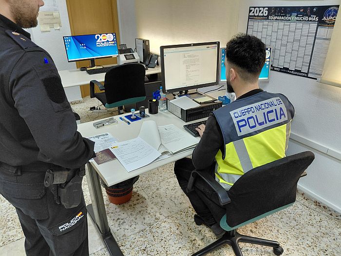 Policia Nacionalen Roquetas de Mar y Aguadulce TRAMITACIÓN EMPADRONAMIENTOS
