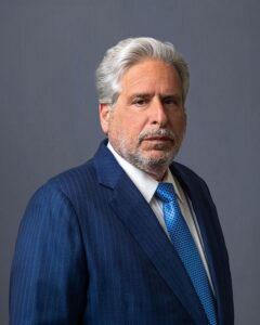 Robert Amsterdam1