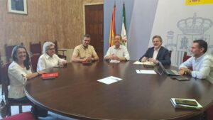 impacto de la regularización de personas migrantes en el mercado laboral de Almería SGA reunión CCOO