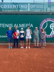 FERIA 2026 CIUDAD ACTIVA TENIS El concejal en la entrega de premios (1)