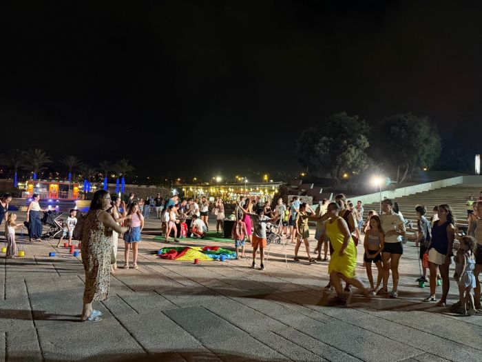 Juegos tradicionales en las Noches de Verano en El Toyo (2)