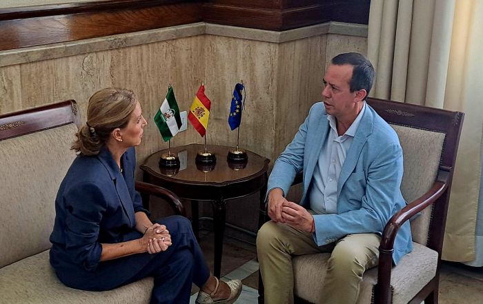 Subdelegado del Gobierno reunión alcaldesa El Ejido ok