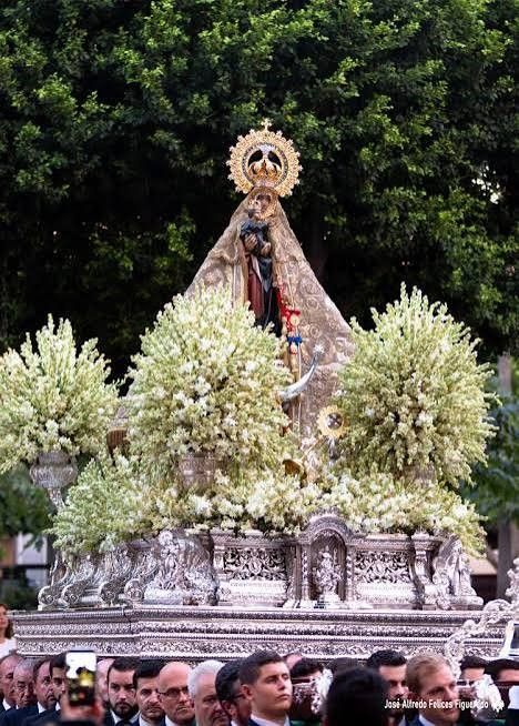La Asociación de Vecinos Casco Histórico  Hermandad Virgen del Mar