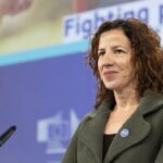 La vicepresidenta ejecutiva de la Comisión Europea, Roxana Mînzatu, participa en Bilbao en la inauguración de la nueva sede de EU-OSHA en la Torre BAT