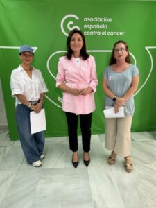 Día Mundial contra el Cáncer de Mama María Torcuato. Magdalena Cantero y Ángeles López (1)