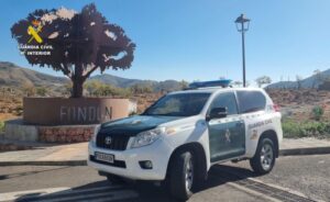 Fondon coche Guardia Civil
