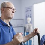 Gabriel Leguizamón, experto en rehabilitación de DyCare, en el Día Mundial del Ictus: “La recuperación tras un ictus no termina cuando el paciente recibe el alta”