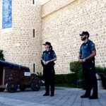 La Guardia Civil desarticula en Roquetas de Mar un grupo criminal dedicado a cometer robos con violencia, estafas informáticas y blanqueo de capitales